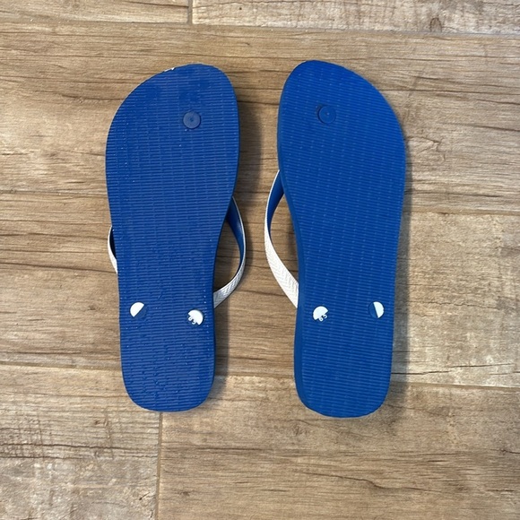 Dodgers Flip Flops. NWOT🔴 - Picture 4 of 4